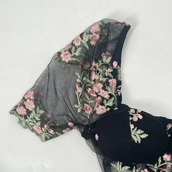 Shein Sheer Crop Top Embroidered Floral Dark Romantic Sz Small - Picture 5 of 7